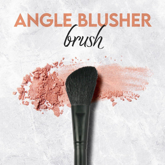 angeschrägter Rouge Pinsel