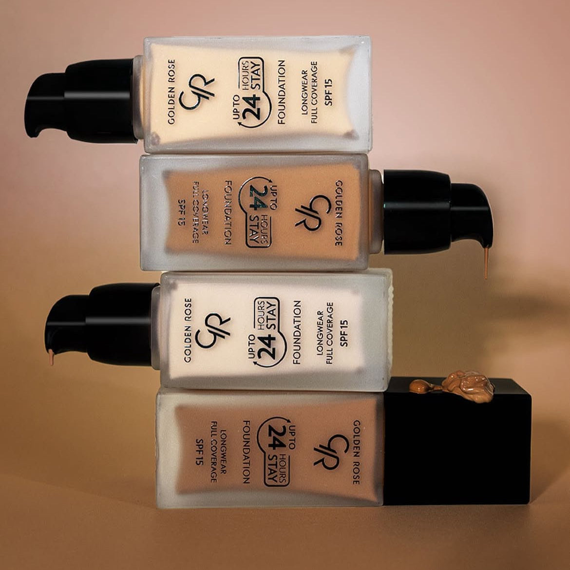 Make Up- 24 Hours Stay Foundation
